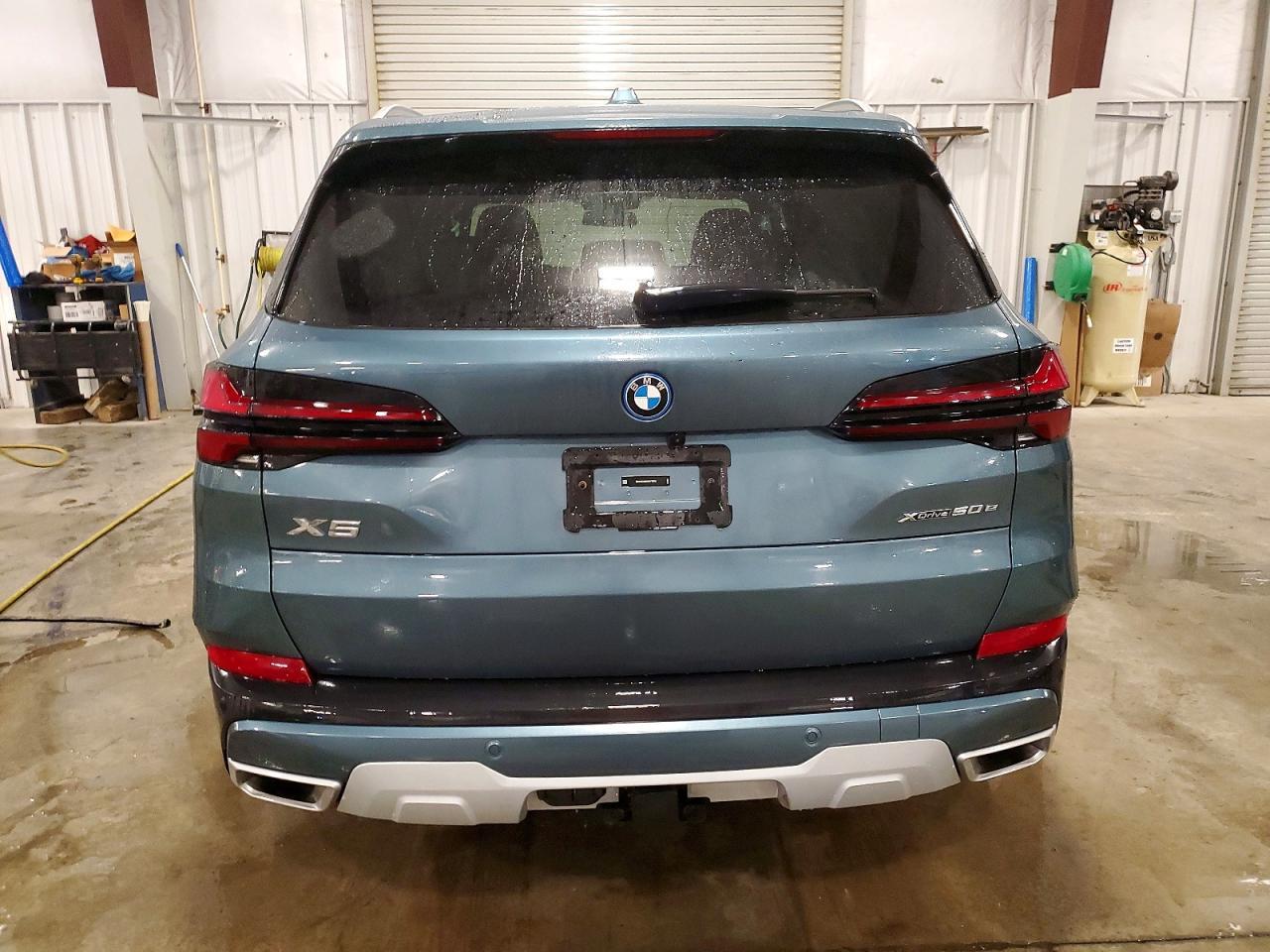 2025 BMW X5 xDrive50E - zdjęcie 6