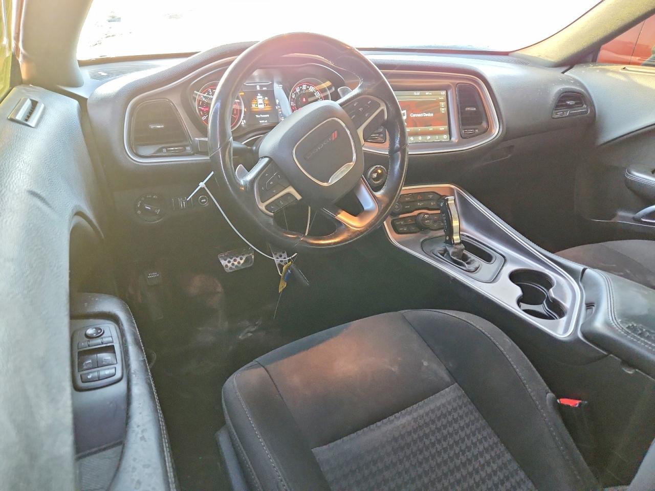 2019 Dodge Challenger R/T - zdjęcie 8