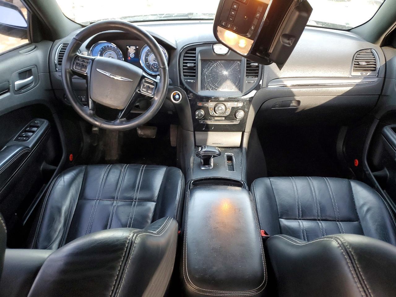 2014 Chrysler 300 S - zdjęcie 8
