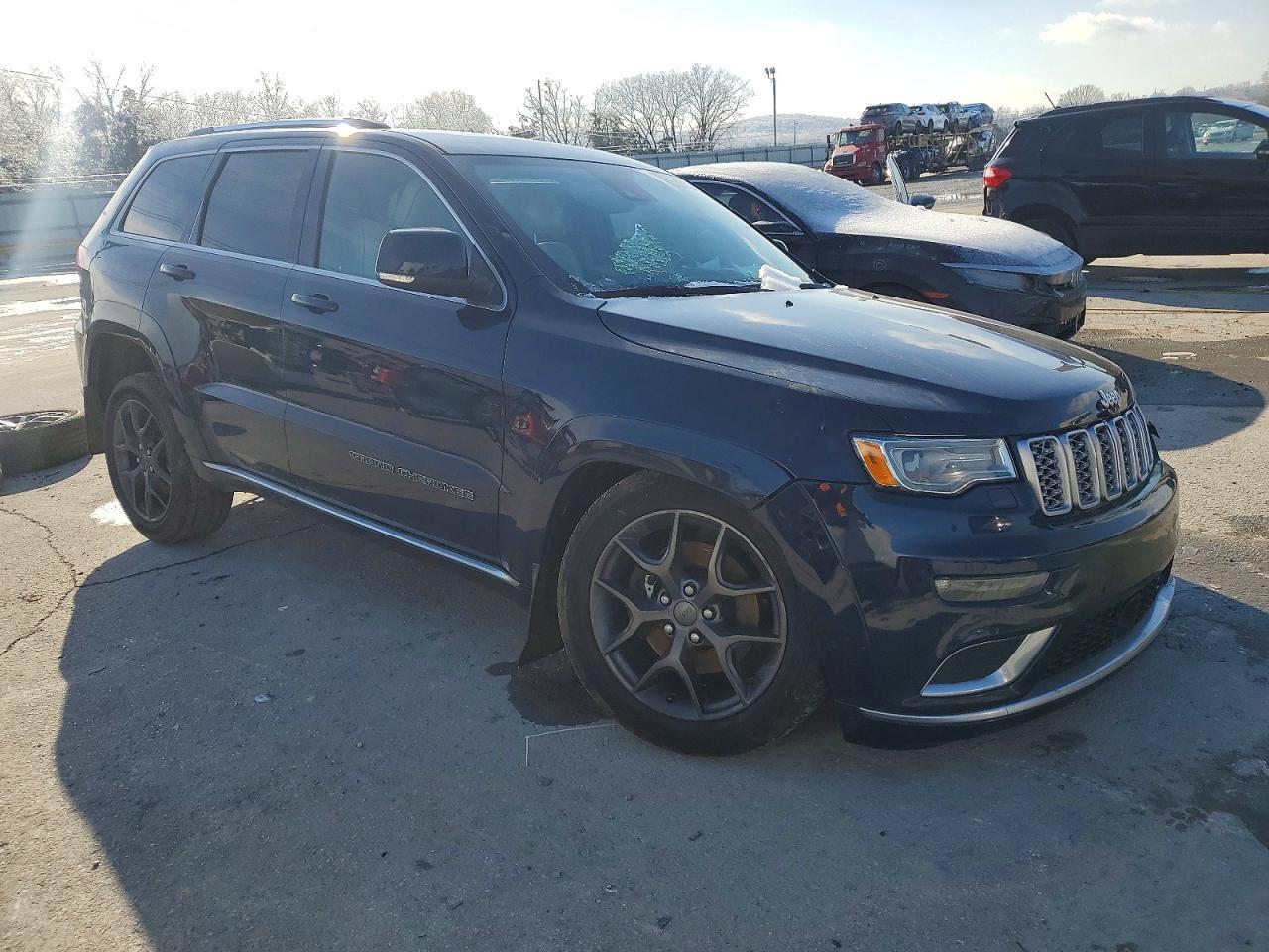 2018 Jeep Grand Cherokee Summit - zdjęcie 4