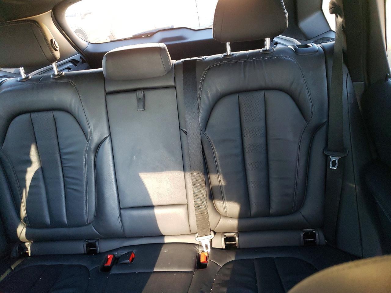 2019 BMW X5 xDrive40I - zdjęcie 10