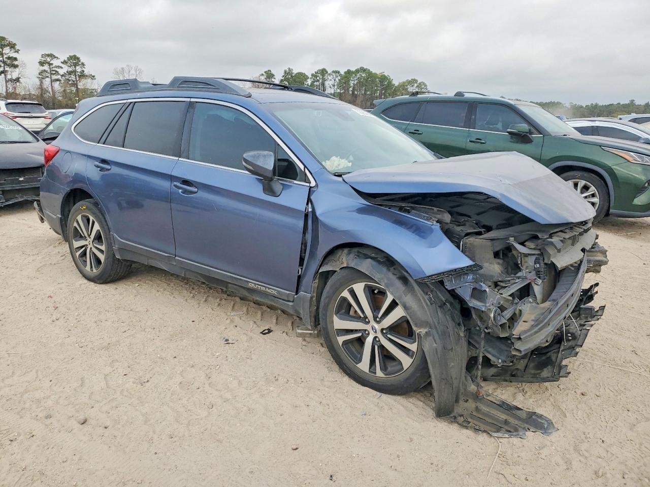 2018 Subaru Outback 3.6R Limited - zdjęcie 4