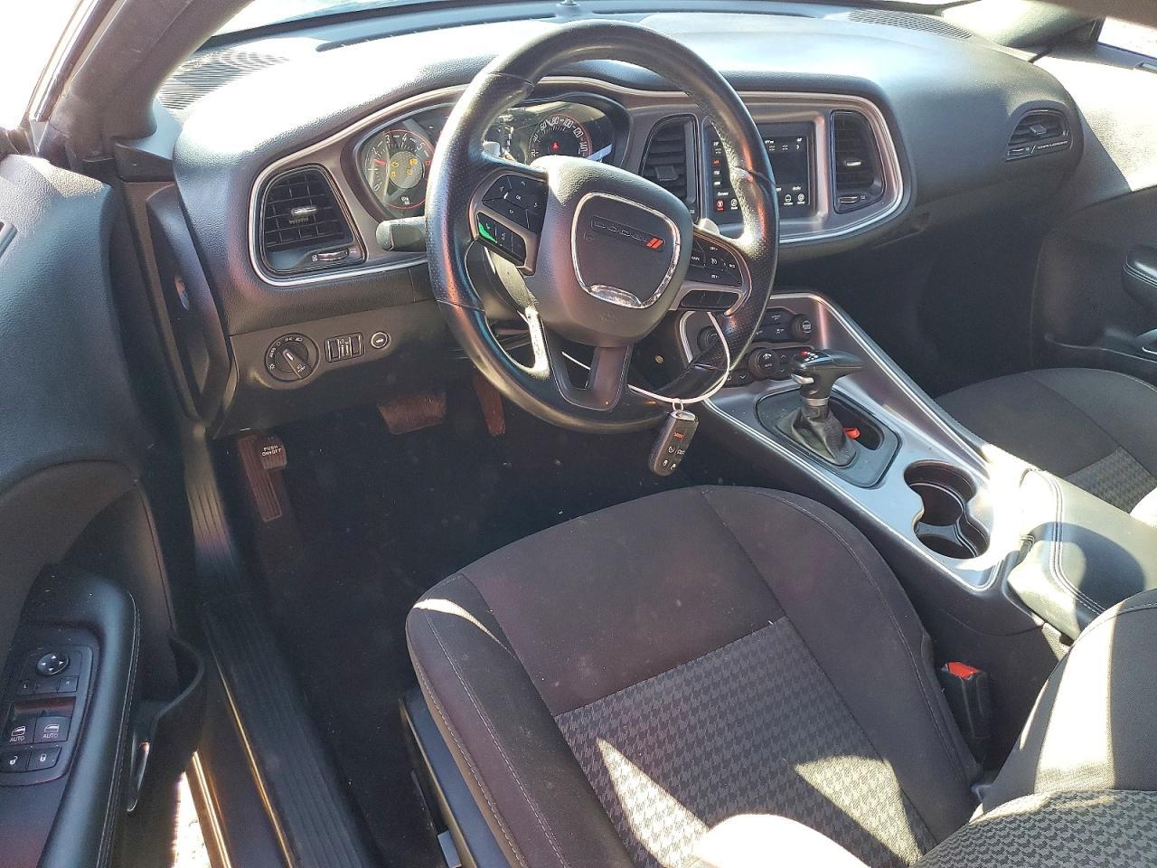 2019 Dodge Challenger R/T - zdjęcie 8