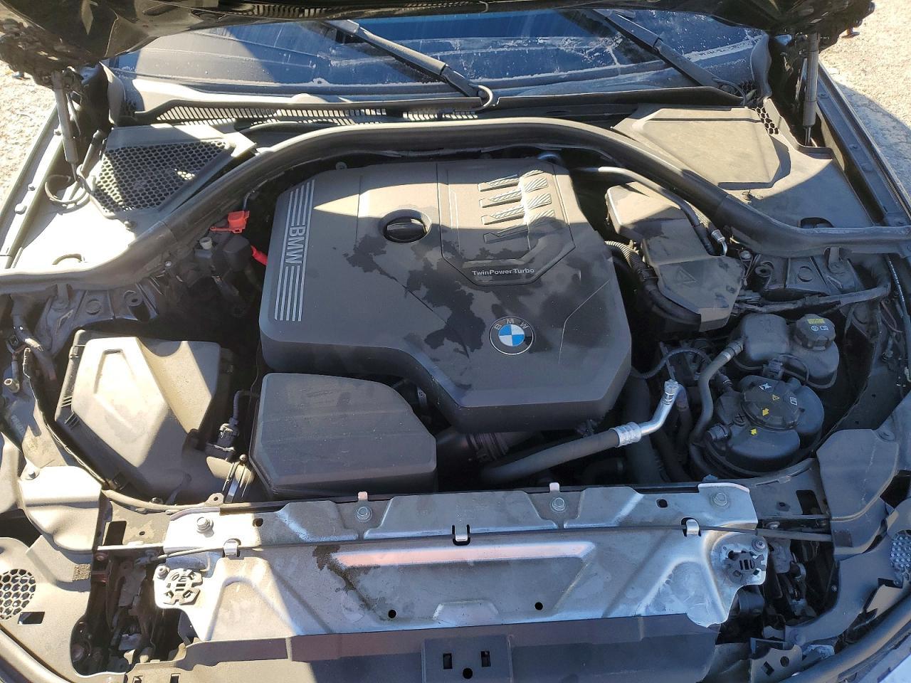 2019 BMW 330I - zdjęcie 11