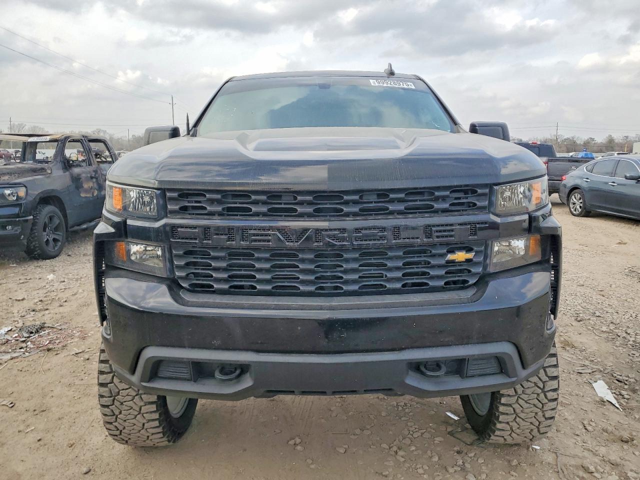 2020 Chevrolet Silverado C1500 Custom - zdjęcie 5
