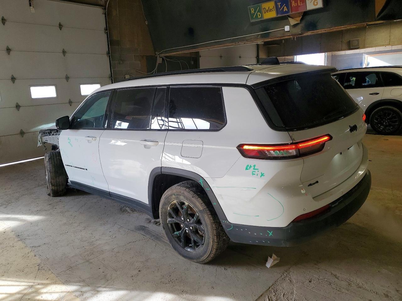 2024 Jeep Grand Cherokee L Laredo - zdjęcie 2