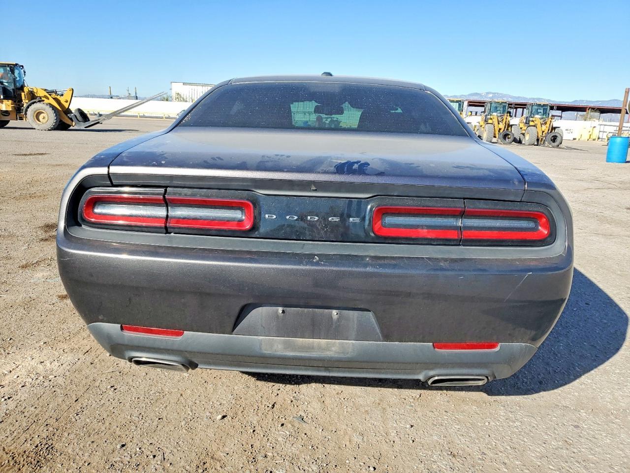 2015 Dodge Challenger Sxt - zdjęcie 6