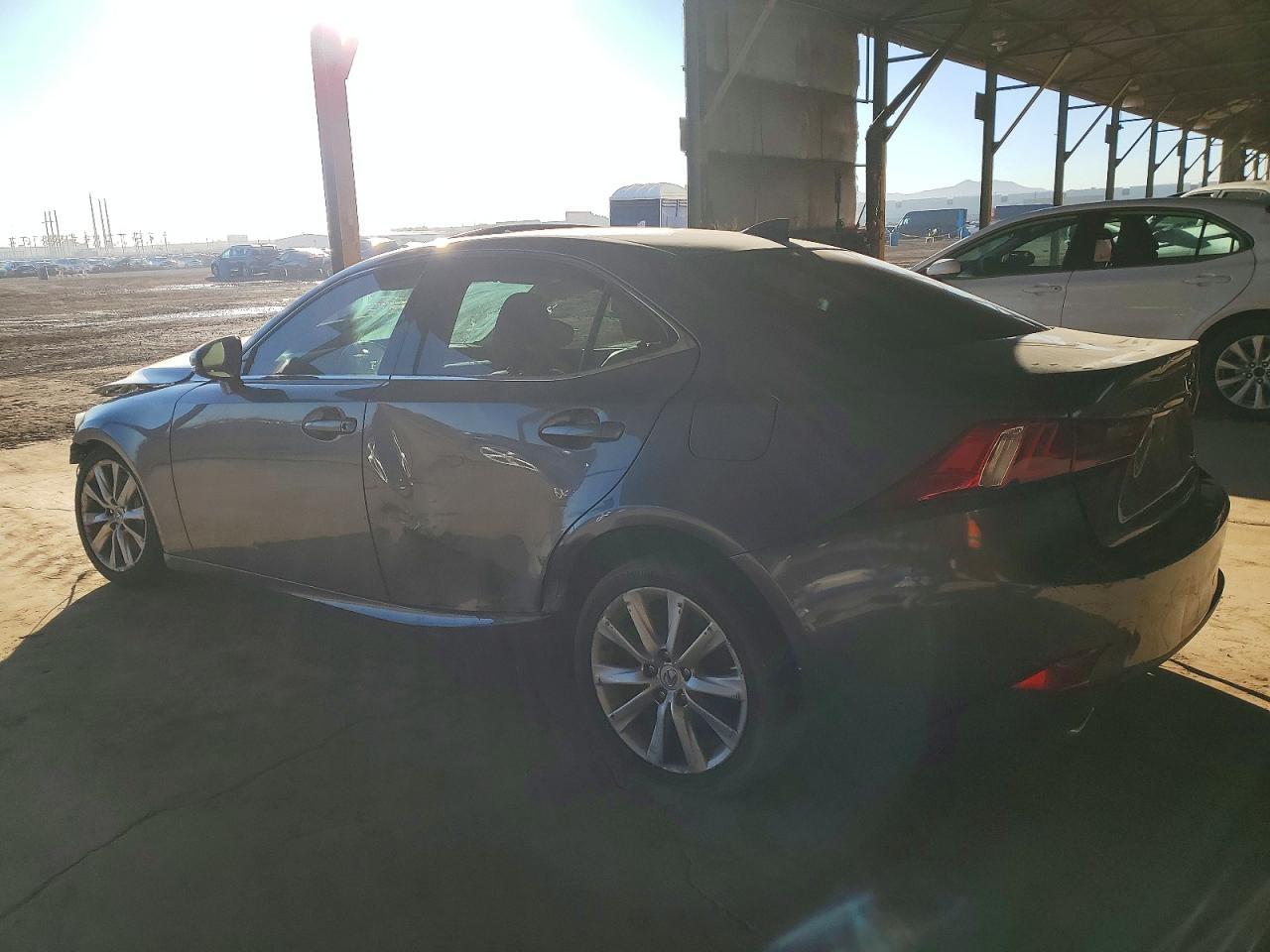 2016 Lexus Is 200T - zdjęcie 2