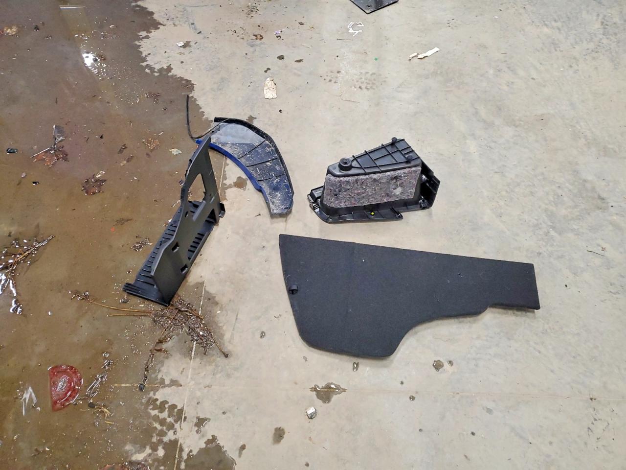 2025 Lexus Ux 300H Base - zdjęcie 12