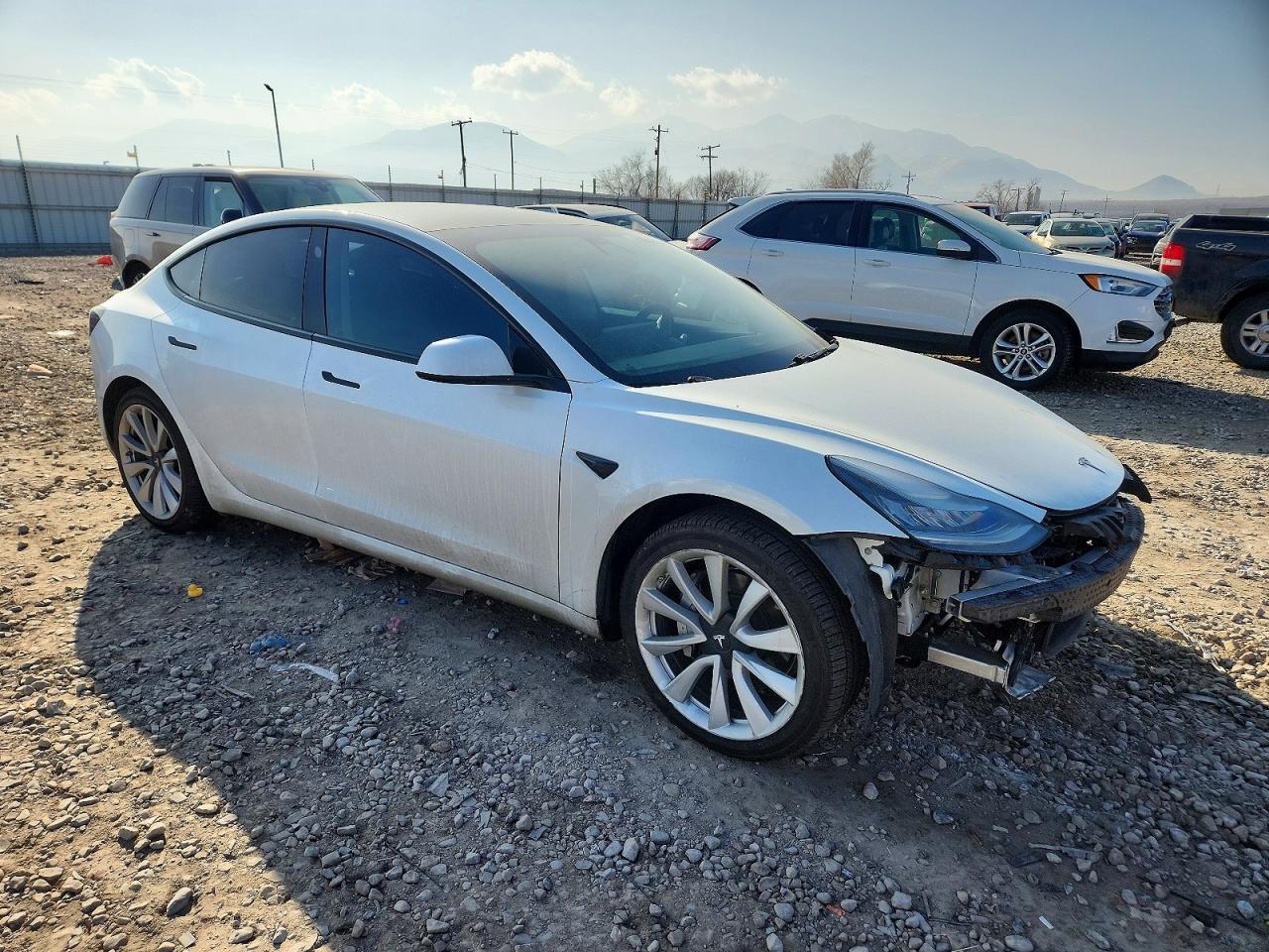 2019 Tesla Model 3 - zdjęcie 4