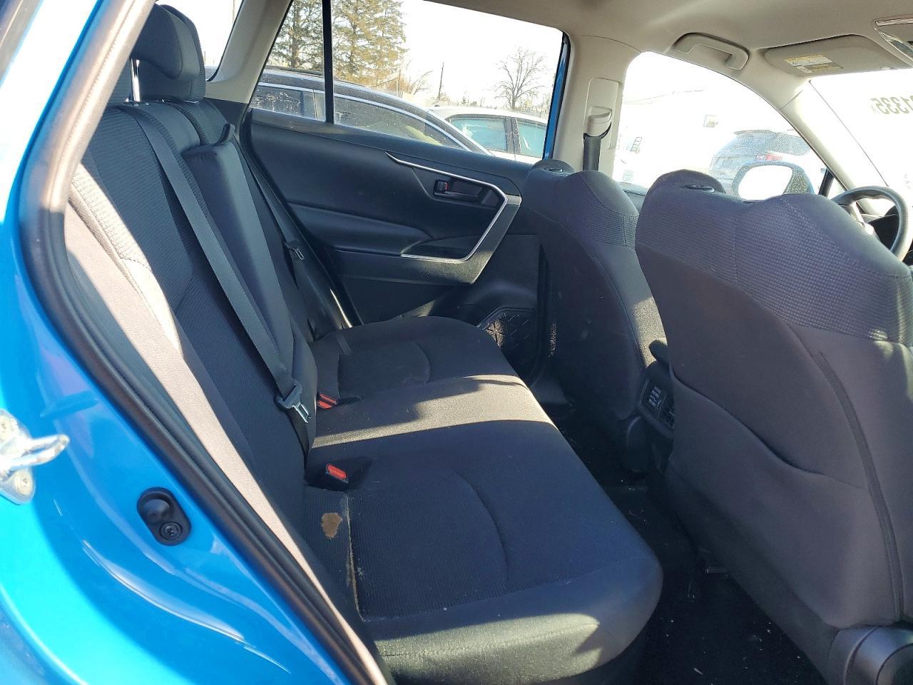 2019 Toyota Rav4 Le - zdjęcie 11