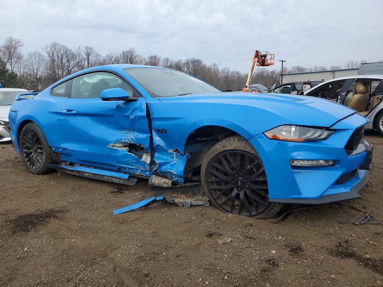 2022 Ford Mustang Gt - zdjęcie 4