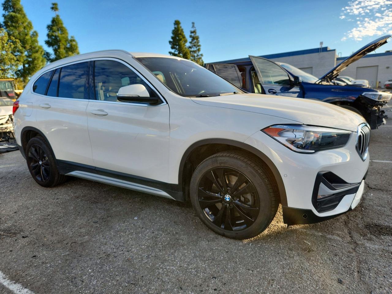 BMW X1 - zdjęcie 4