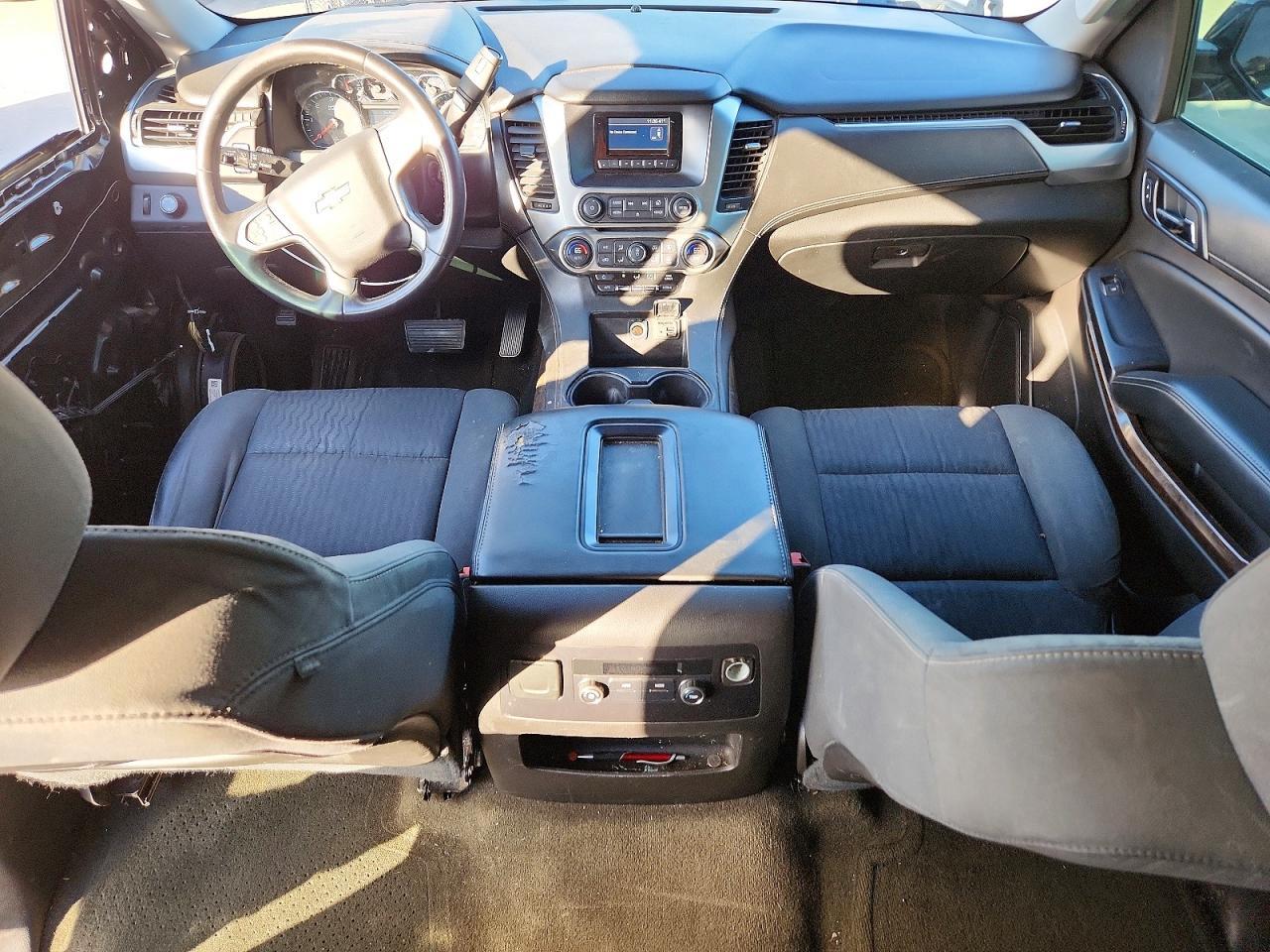 2015 Chevrolet Tahoe C1500 Ls - zdjęcie 8