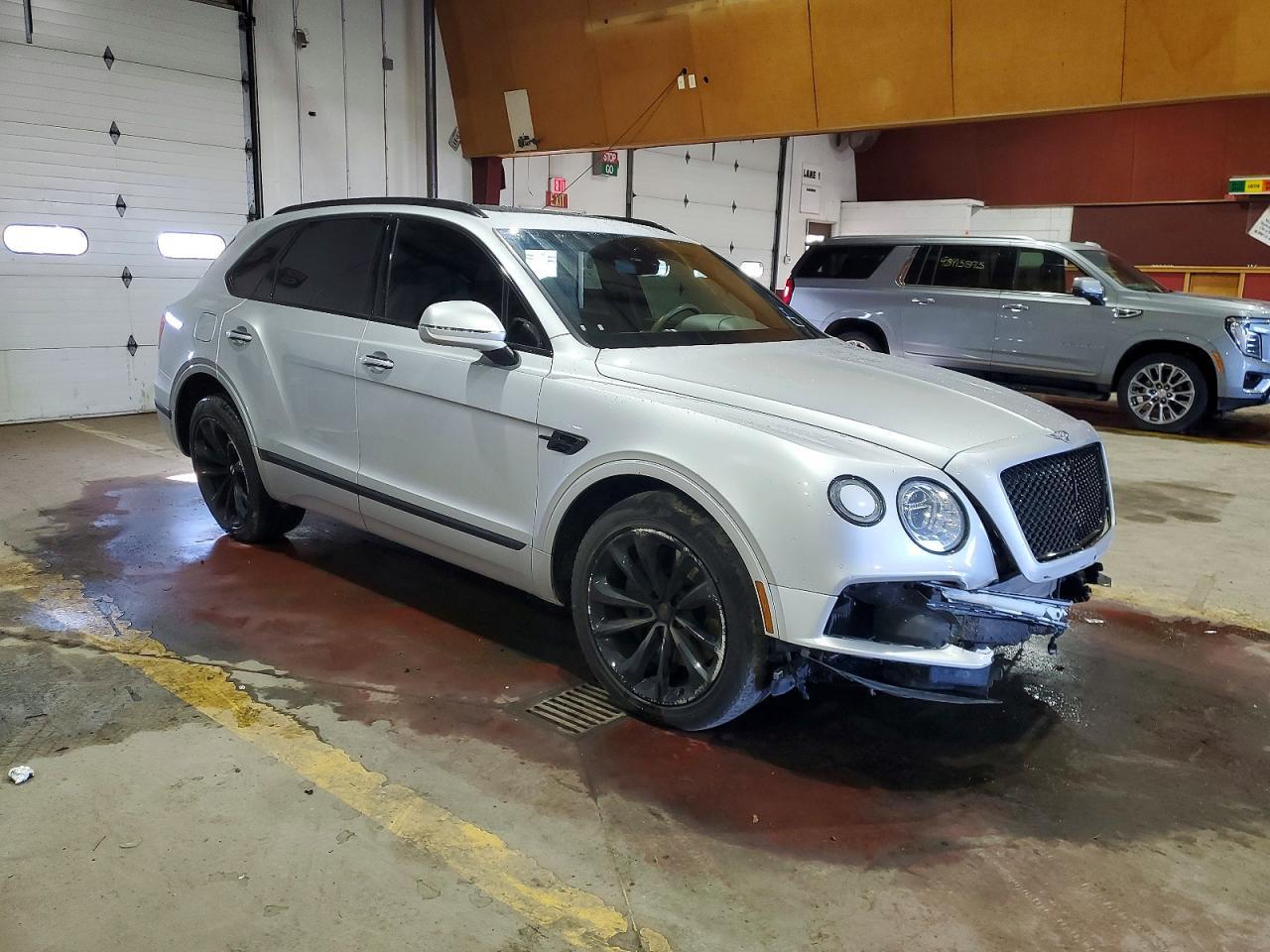 2018 Bentley Bentayga - zdjęcie 4