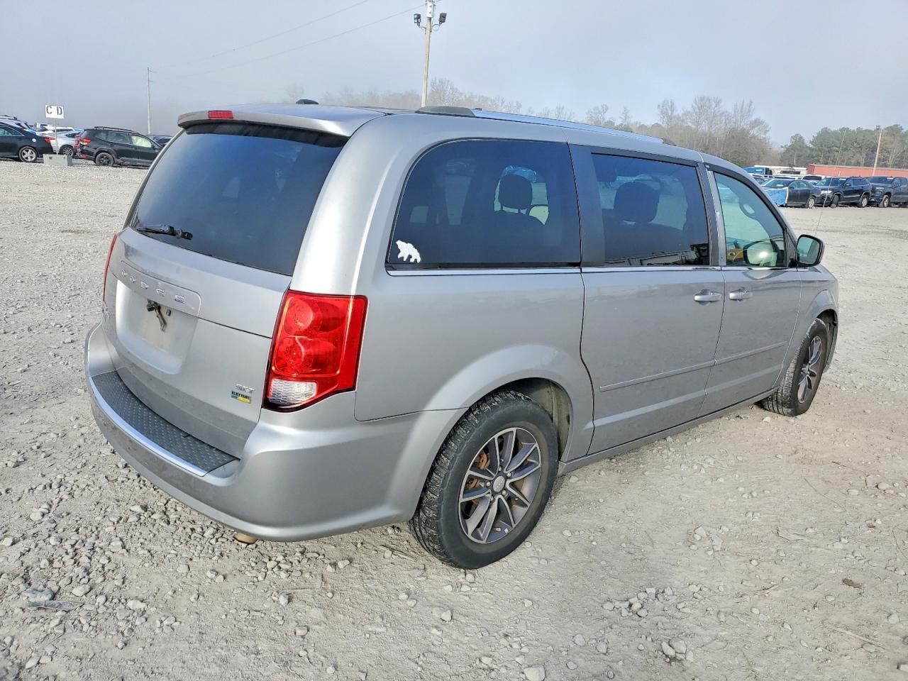 2017 Dodge Grand Caravan Sxt - zdjęcie 3