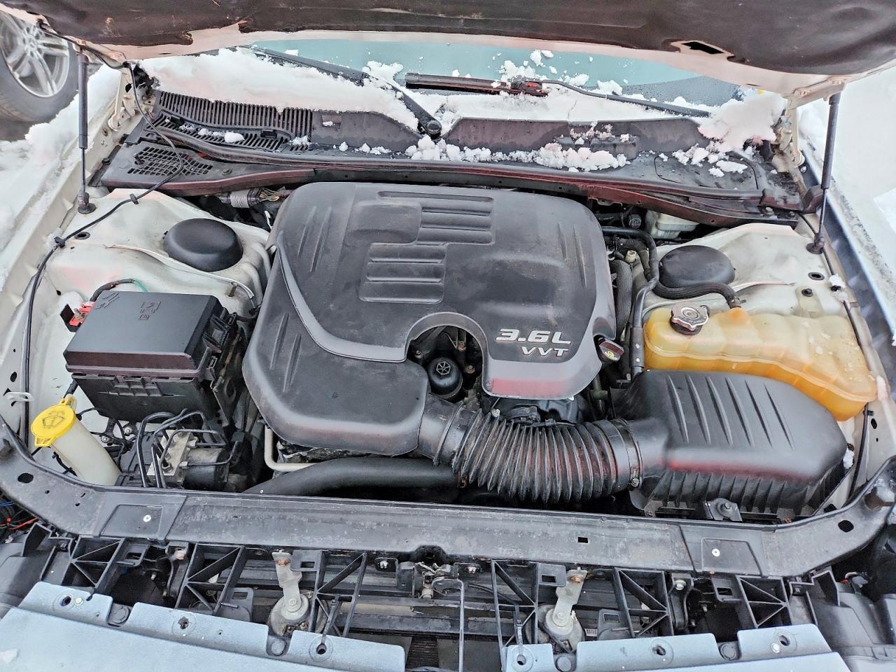 2014 Dodge Challenger Sxt - zdjęcie 11