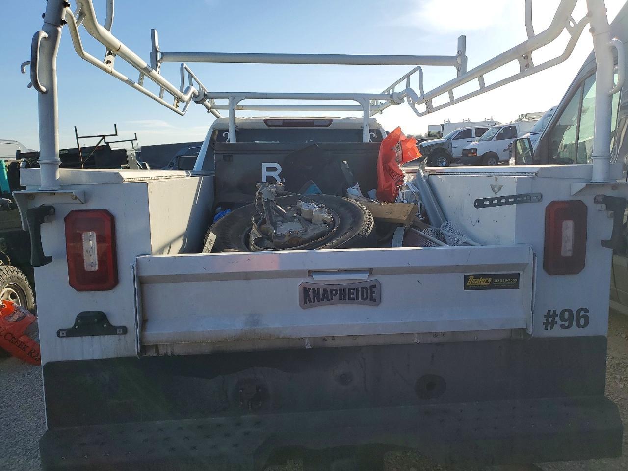 2024 Chevrolet Silverado C2500 Heavy Duty - zdjęcie 6