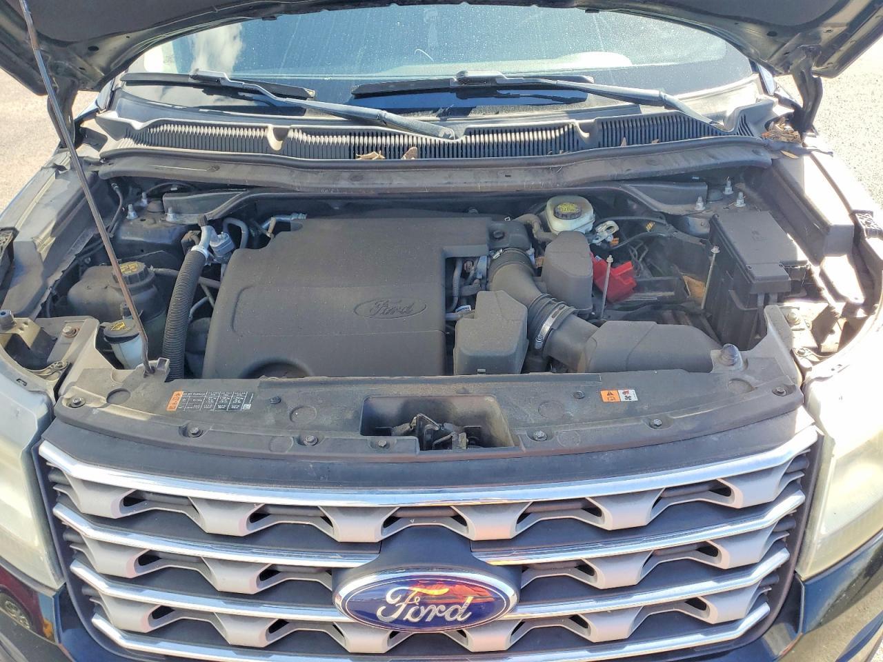 2016 Ford Explorer Xlt - zdjęcie 12