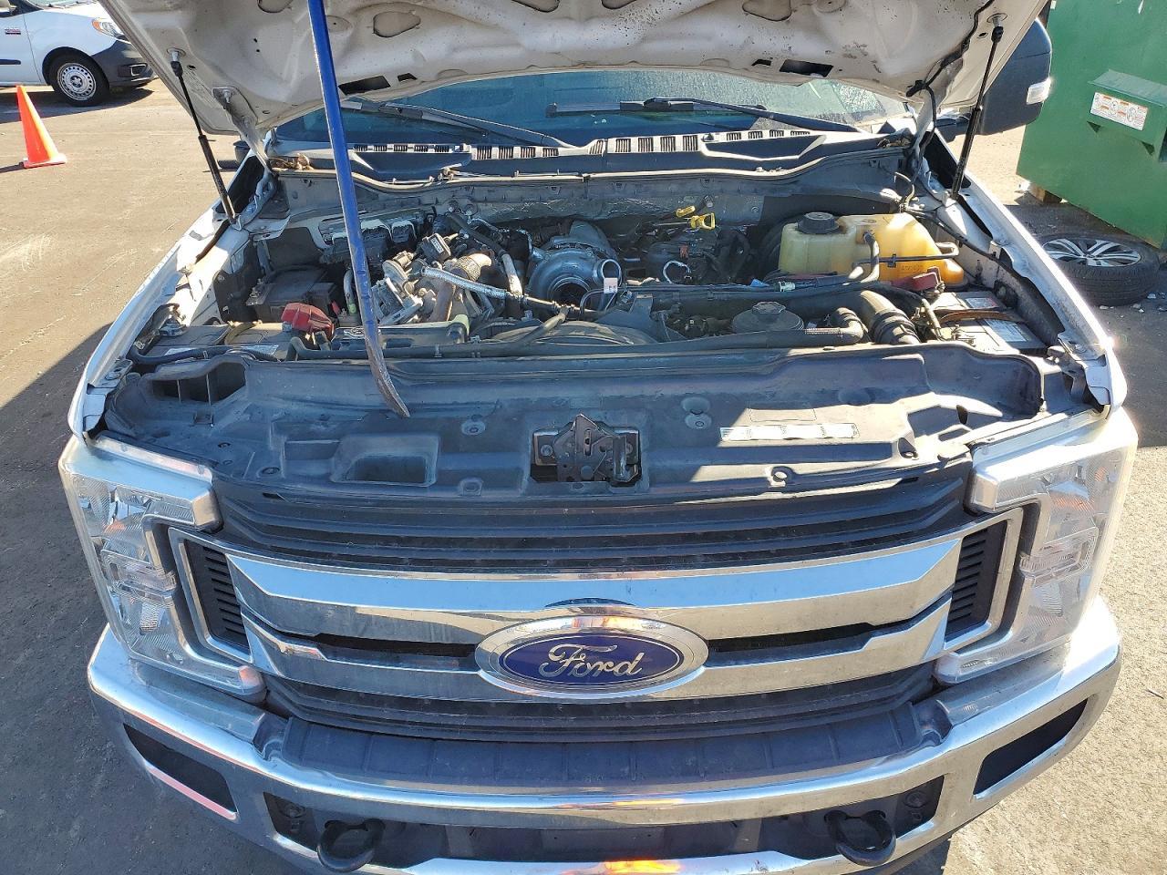 2019 Ford F250 Super Duty - zdjęcie 11