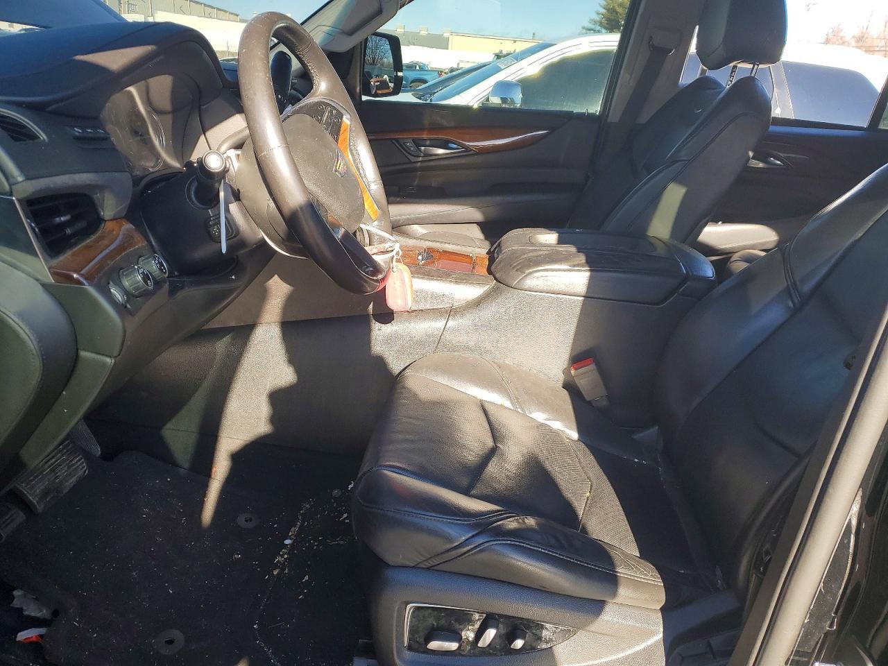 2016 Cadillac Escalade Luxury - zdjęcie 13