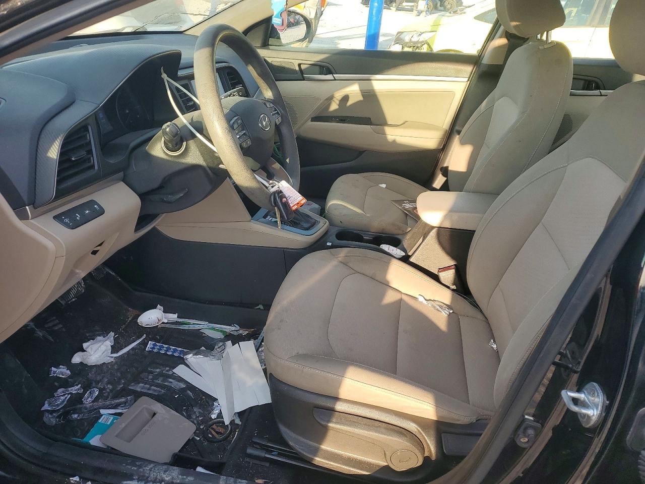 2020 Hyundai Elantra Sel - zdjęcie 7