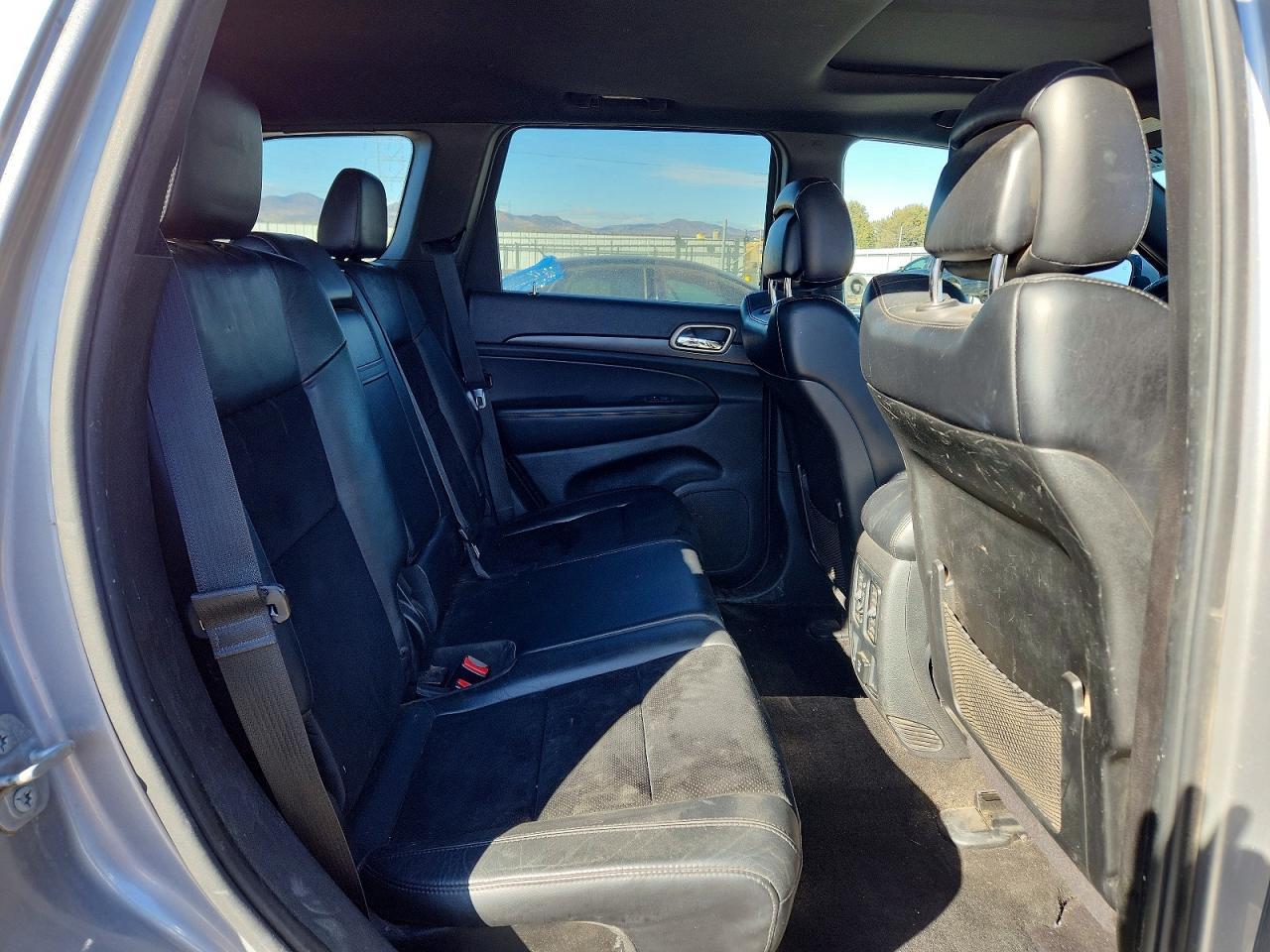 2015 Jeep Grand Cherokee Laredo - zdjęcie 11