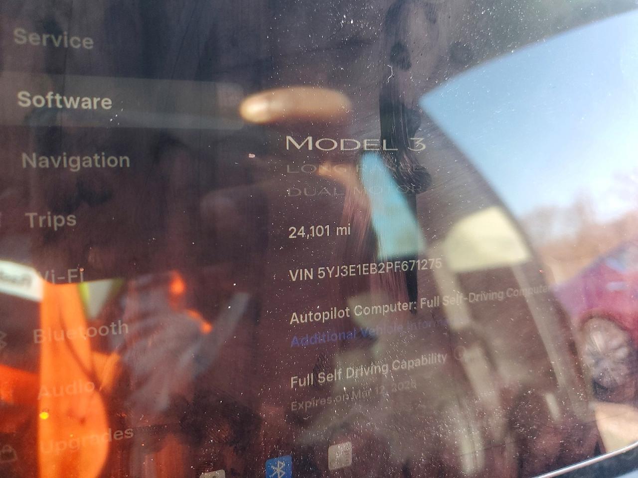 2023 Tesla Model 3 - zdjęcie 9