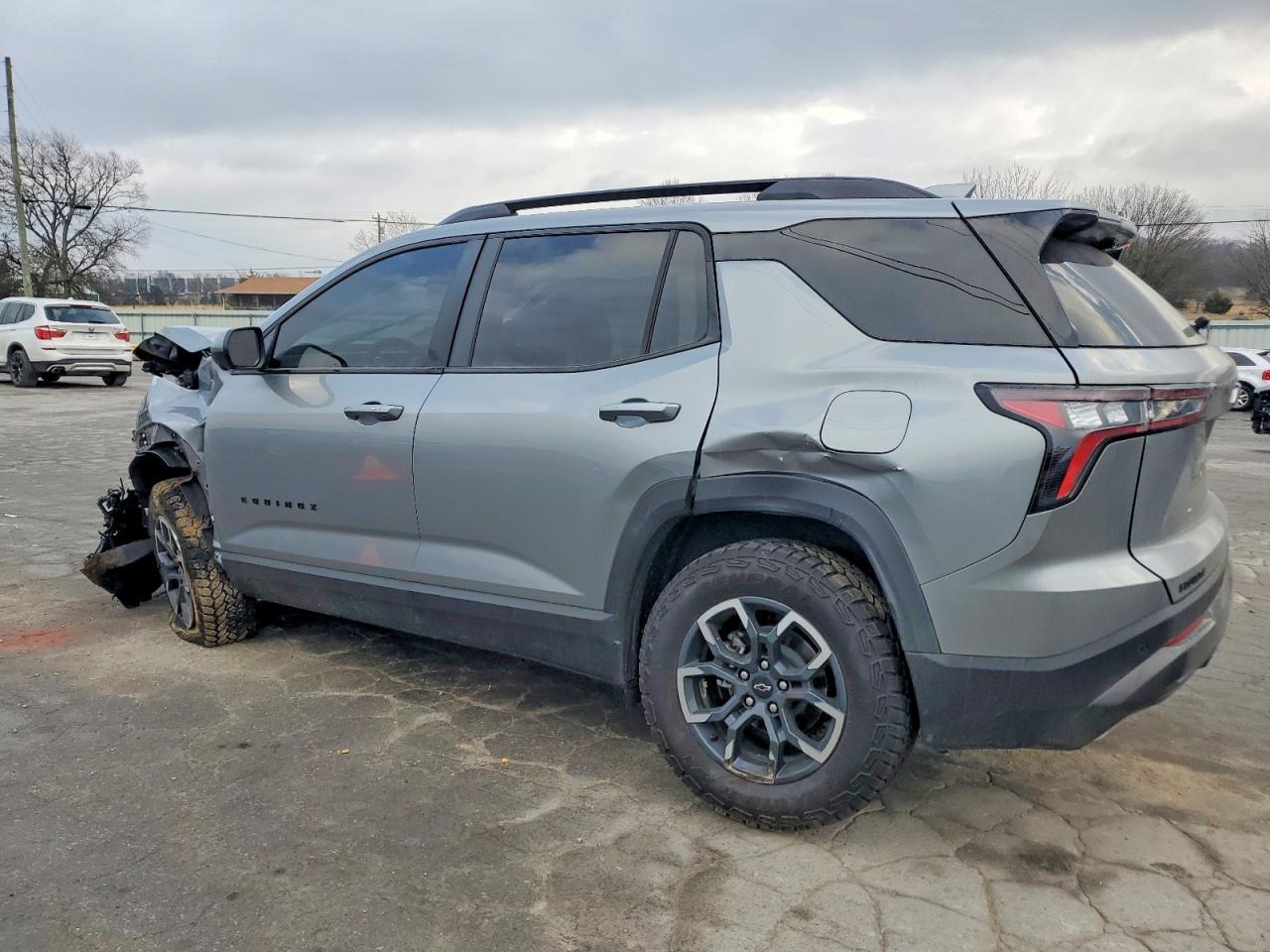 2025 Chevrolet Equinox Activ - zdjęcie 2