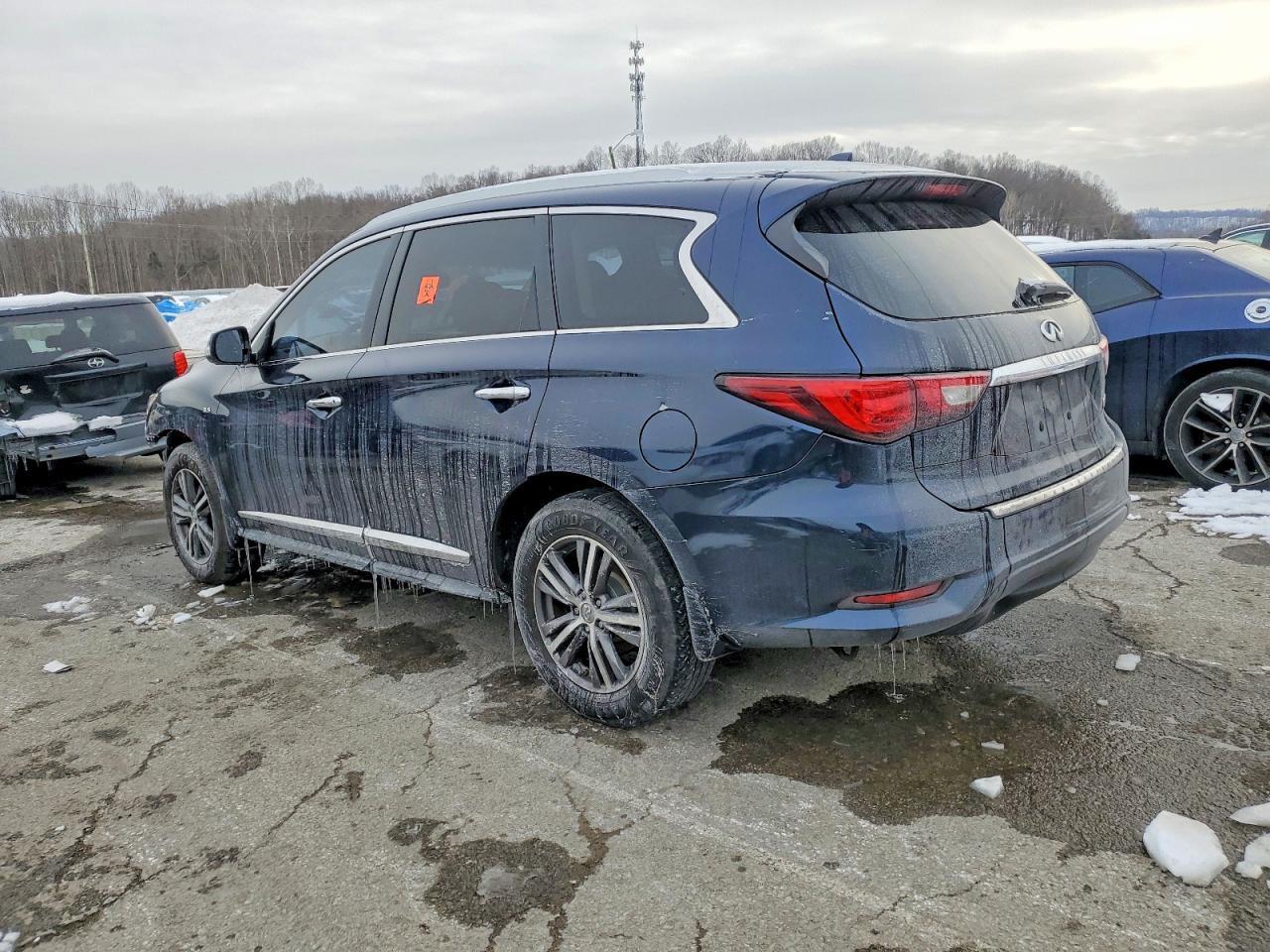 2016 Infiniti Qx60 - zdjęcie 2