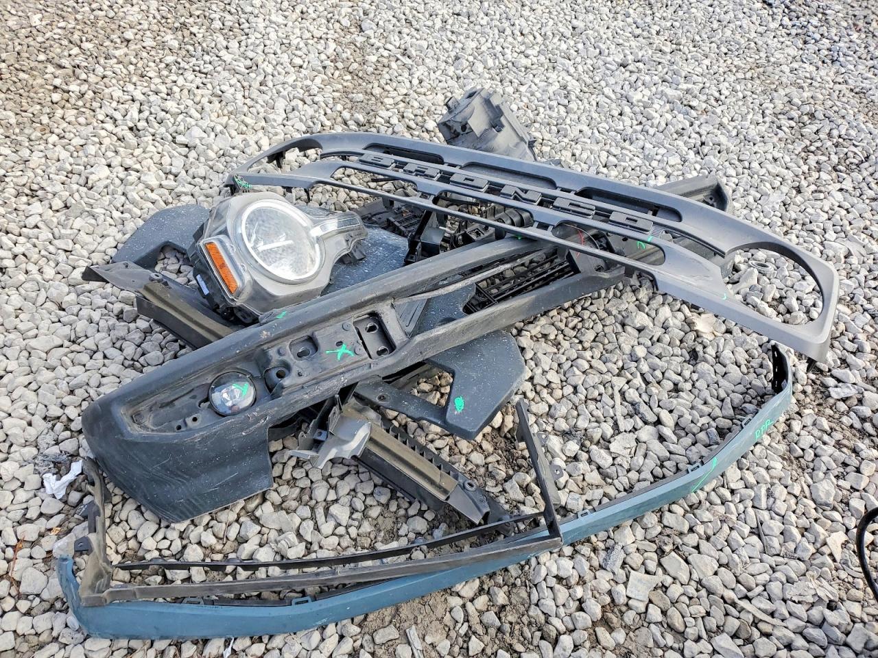 2021 Ford Bronco Base - zdjęcie 13