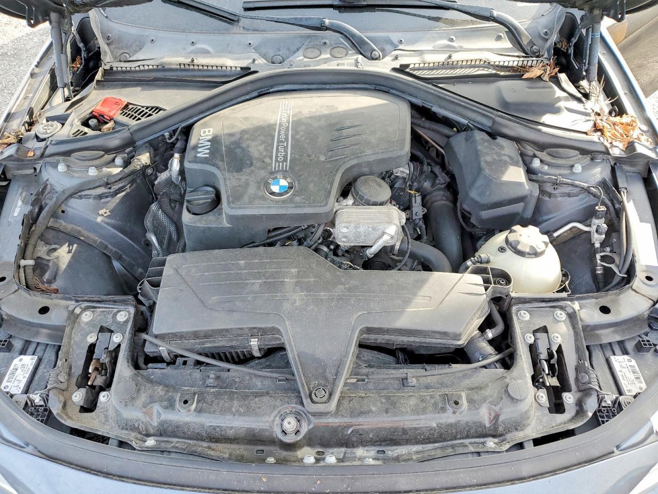 2016 BMW 328 Xi - zdjęcie 11