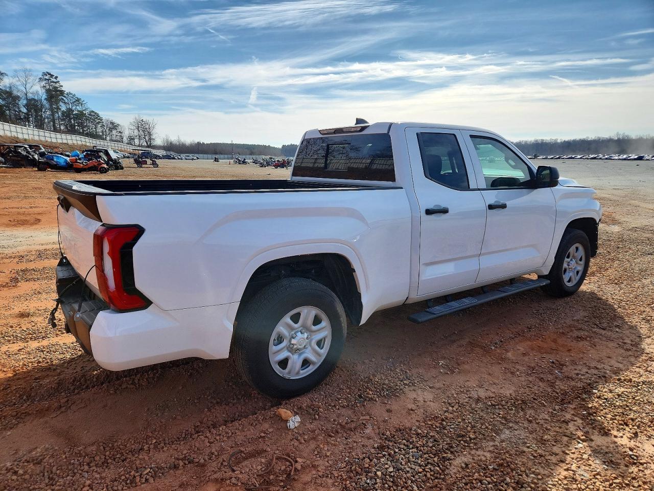 2025 Toyota Tundra Double Cab Sr - zdjęcie 3