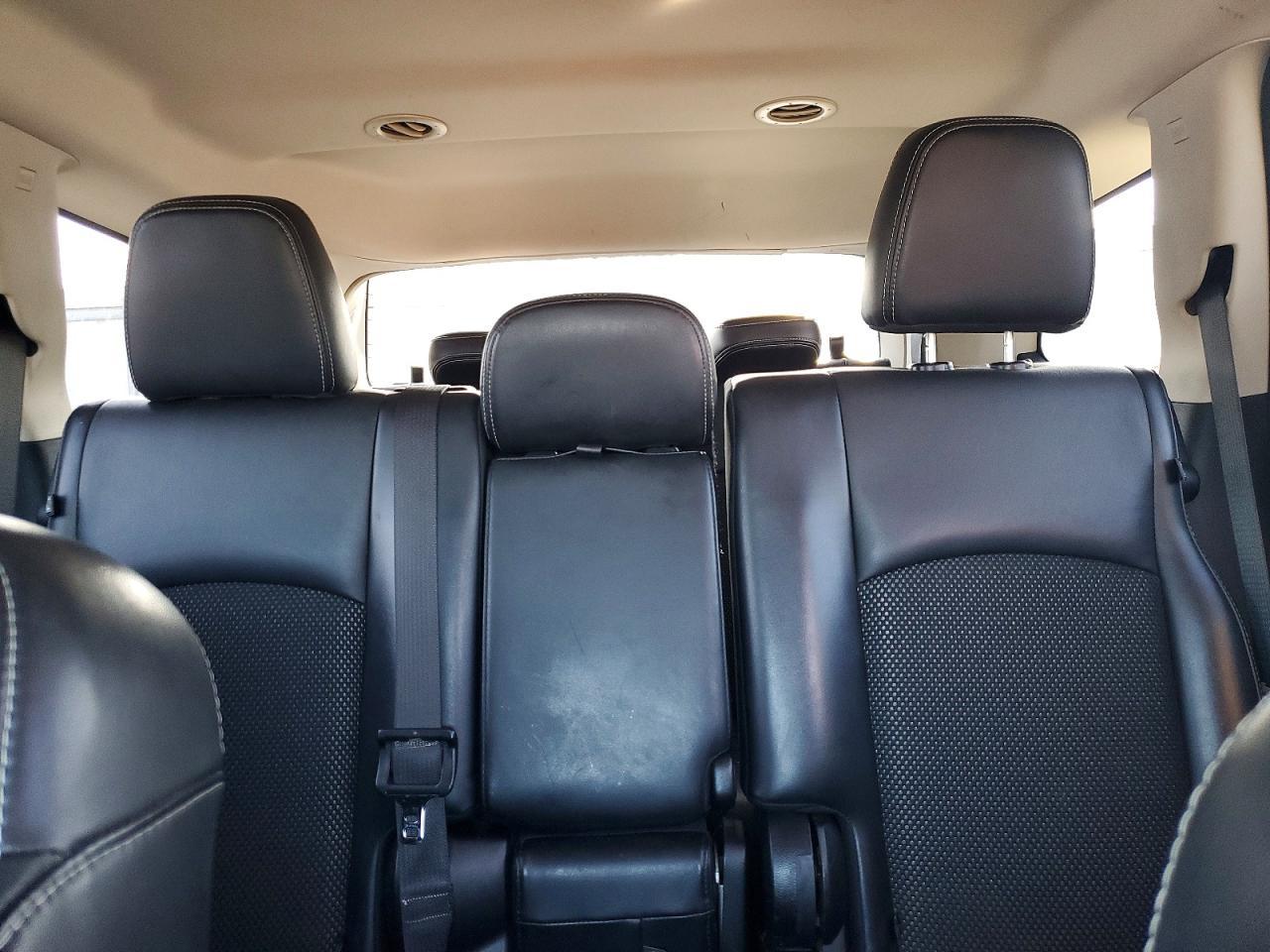 2018 Dodge Journey Crossroad - zdjęcie 10