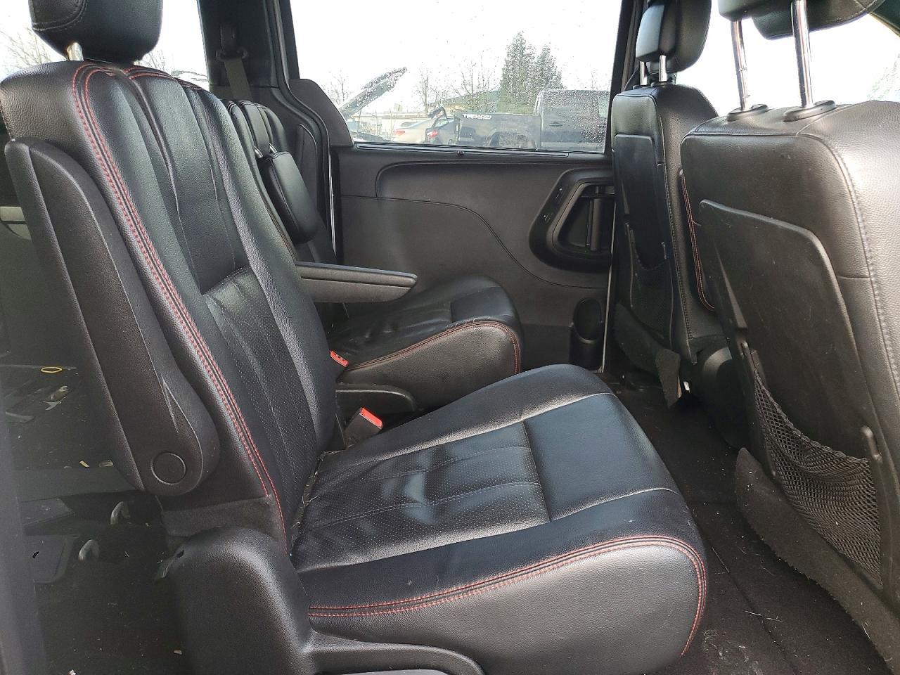 2017 Dodge Grand Caravan Gt - zdjęcie 11