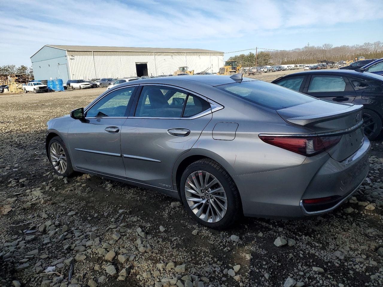 2020 Lexus Es 300H Luxury - zdjęcie 2
