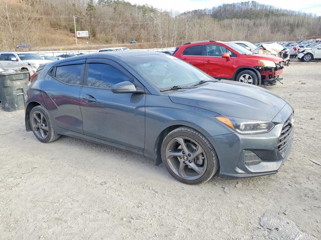 2019 Hyundai Veloster Base - zdjęcie 4