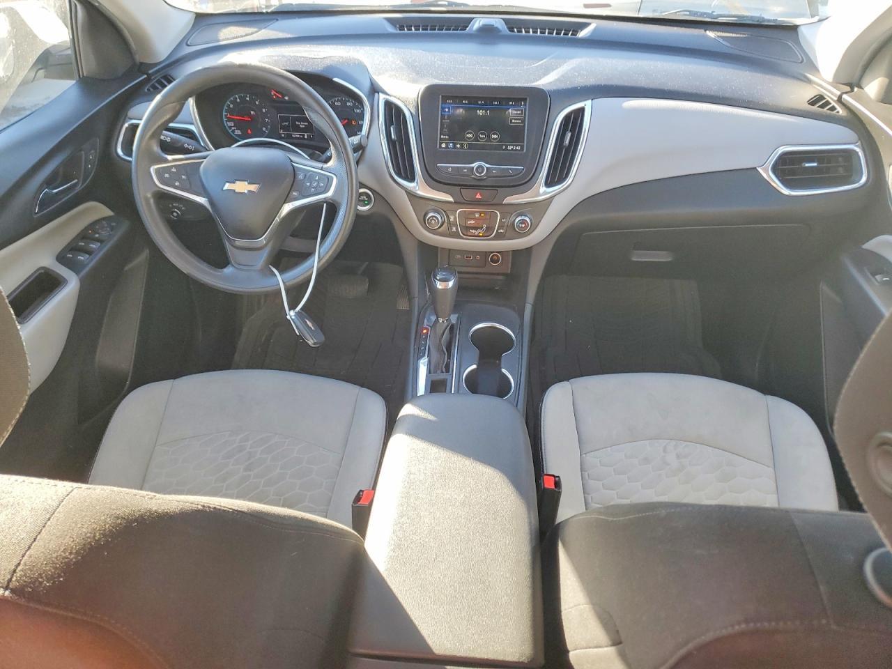 2019 Chevrolet Equinox Ls - zdjęcie 8