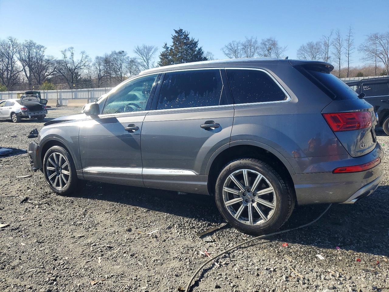 2018 Audi Q7 Premium Plus - zdjęcie 2