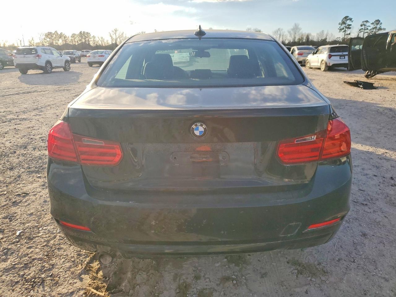 2014 BMW 320 I xDrive - zdjęcie 6