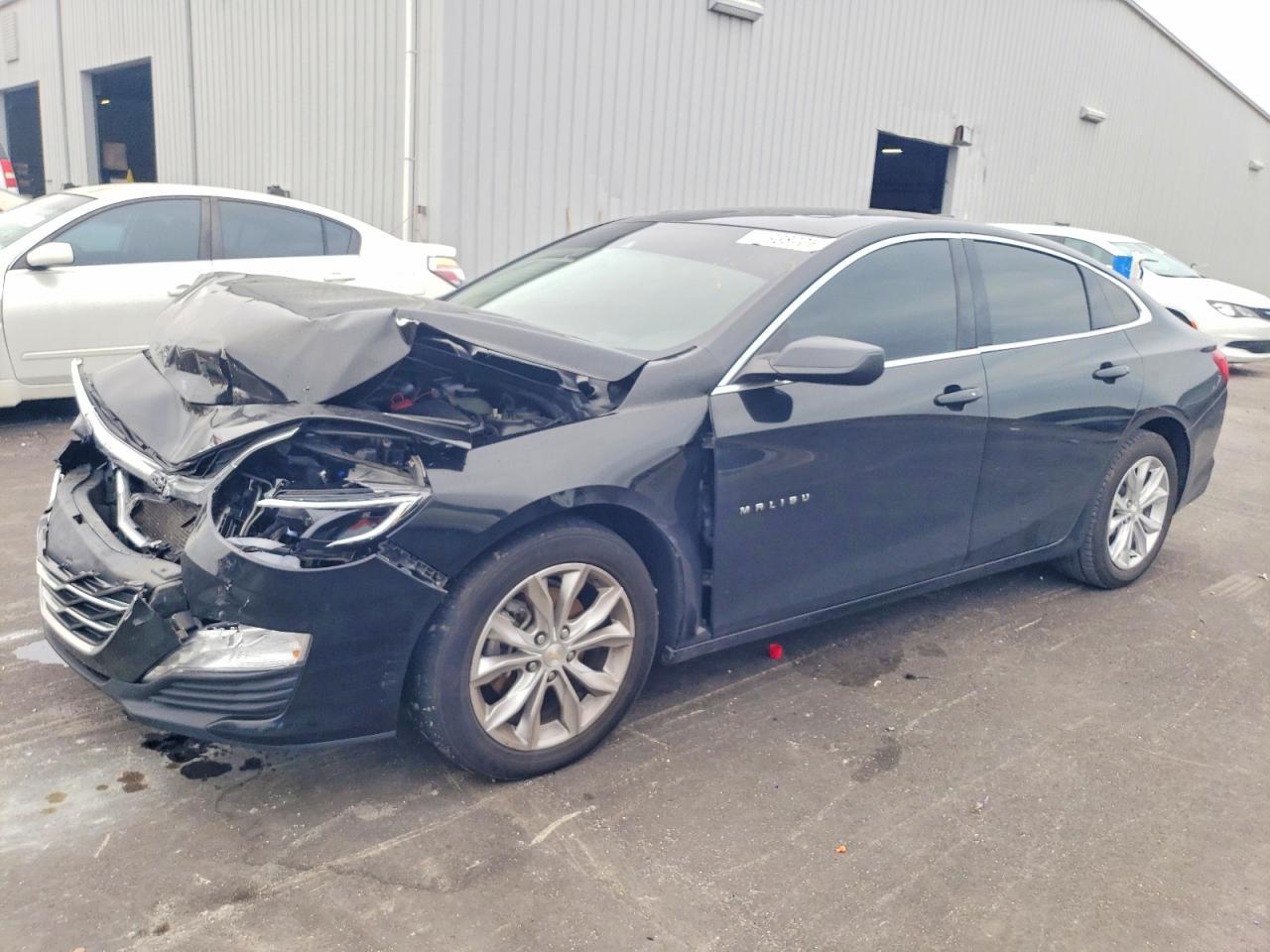 2023 Chevrolet Malibu Lt - zdjęcie główne