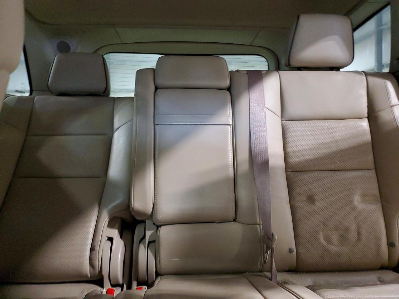 2015 Jeep Grand Cherokee Overland - zdjęcie 10