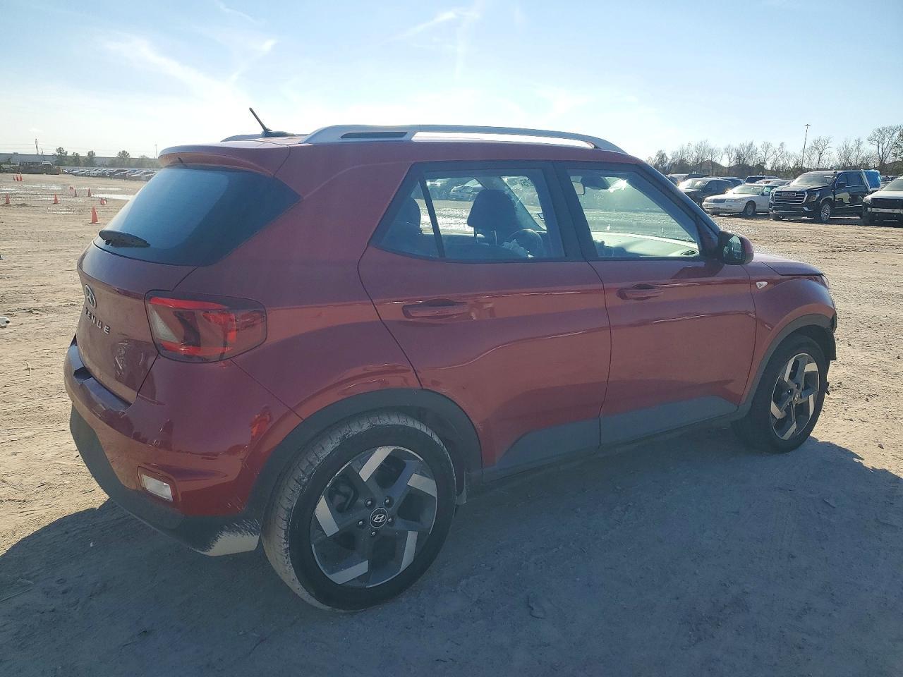 2023 Hyundai Venue Sel - zdjęcie 3