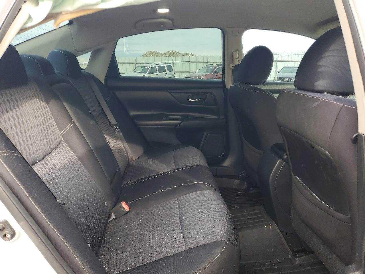 2016 Nissan Altima 2.5 - zdjęcie 10