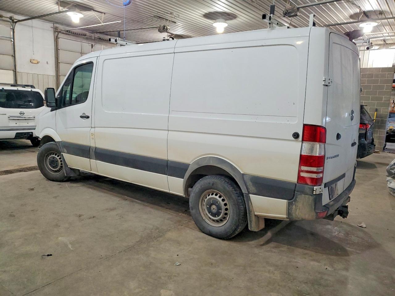 2017 Mercedes-Benz Sprinter 2500 - zdjęcie 2