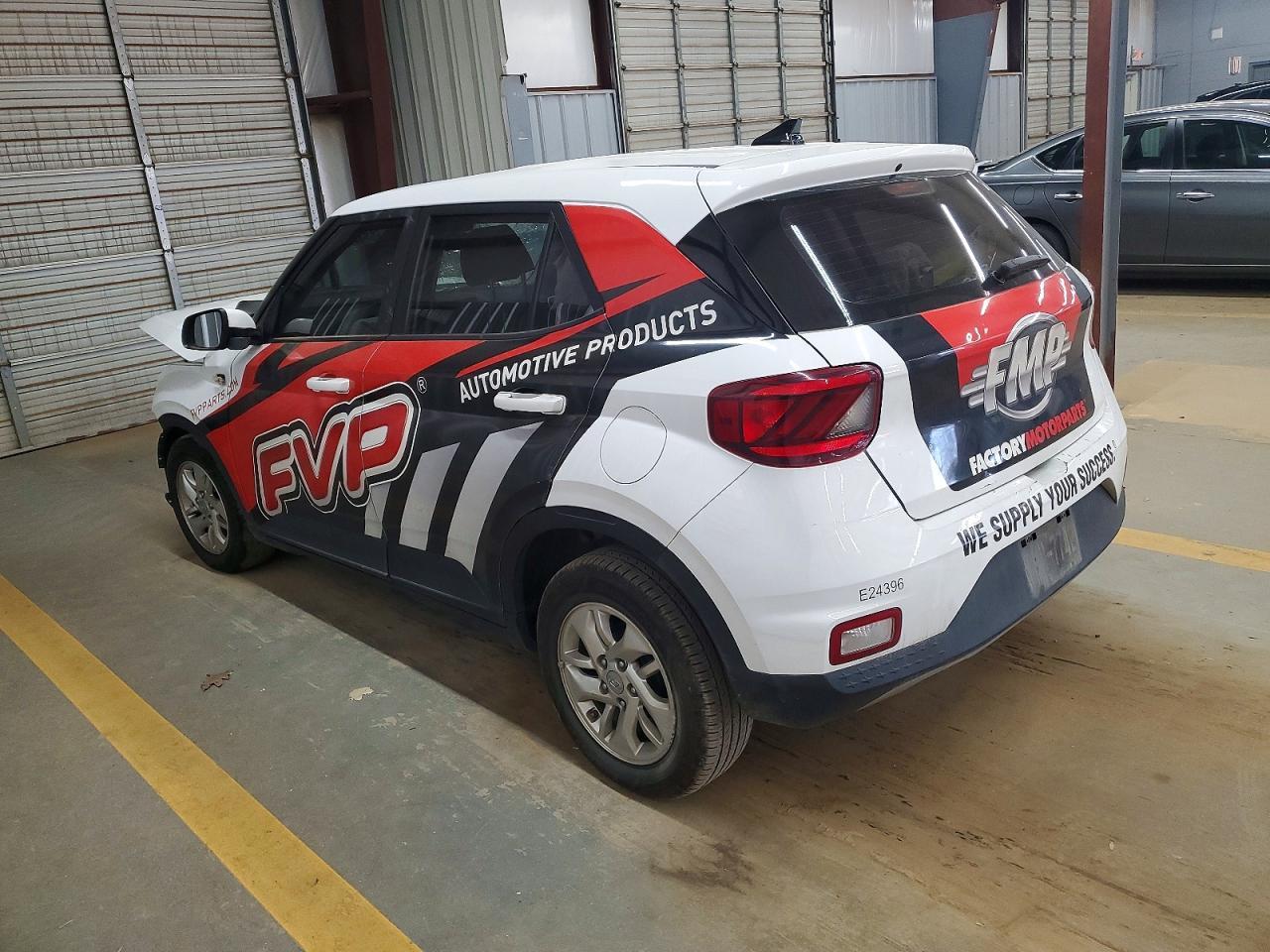 2021 Hyundai Venue Se - zdjęcie 2