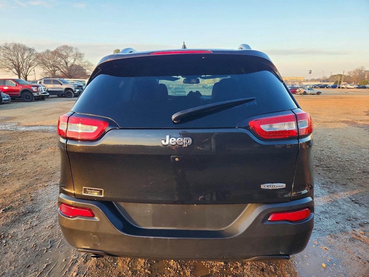 2015 Jeep Cherokee Latitude - zdjęcie 6
