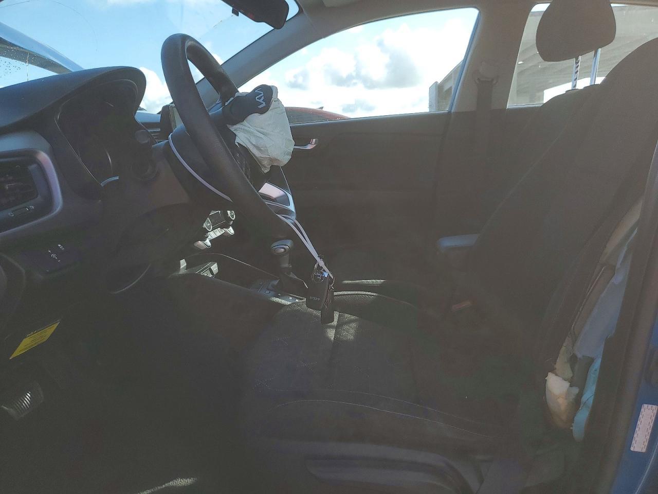 2023 Kia Rio Lx - zdjęcie 7