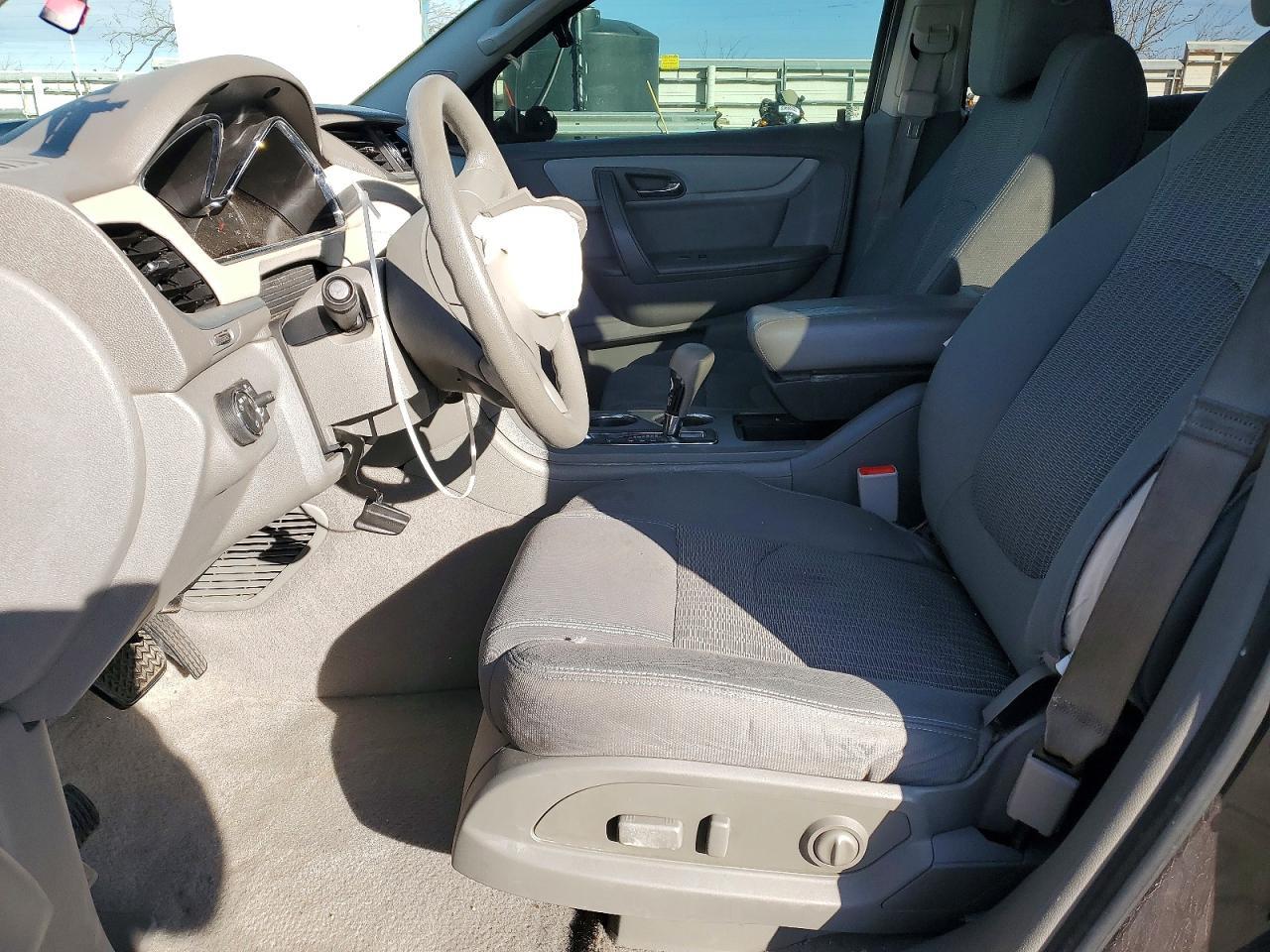 2017 Chevrolet Traverse Ls - zdjęcie 7