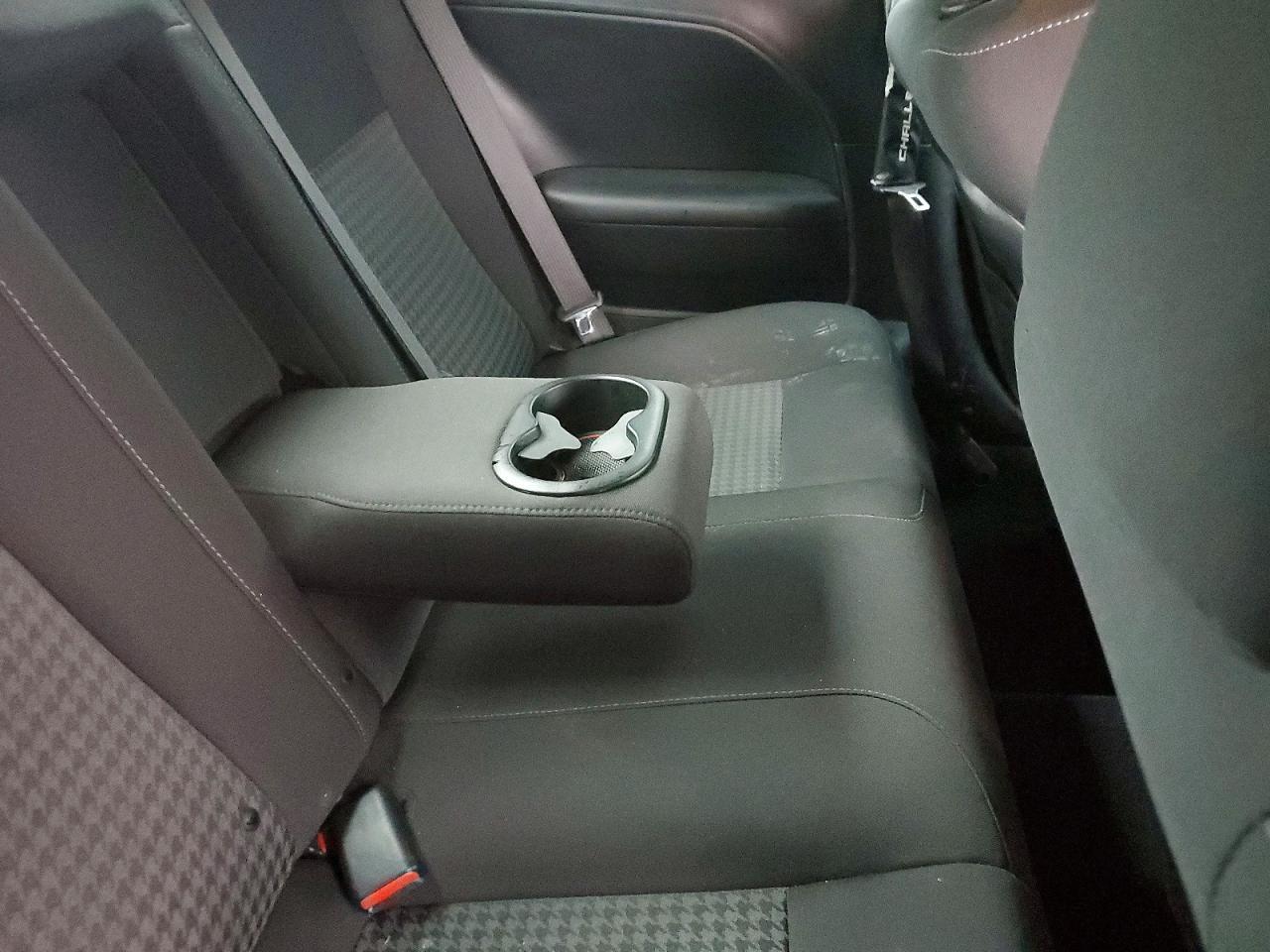 2019 Dodge Challenger R/T - zdjęcie 10